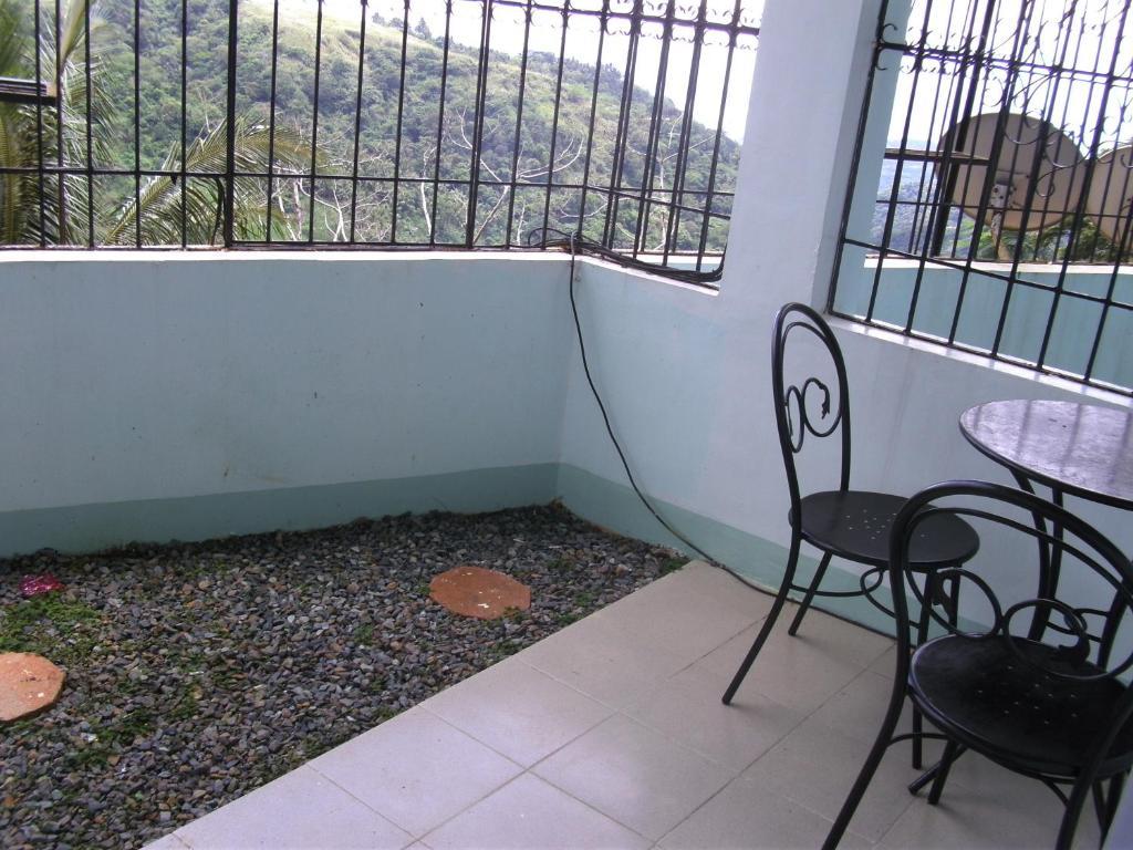 Royal Taal Inn Tagaytay City Quarto foto