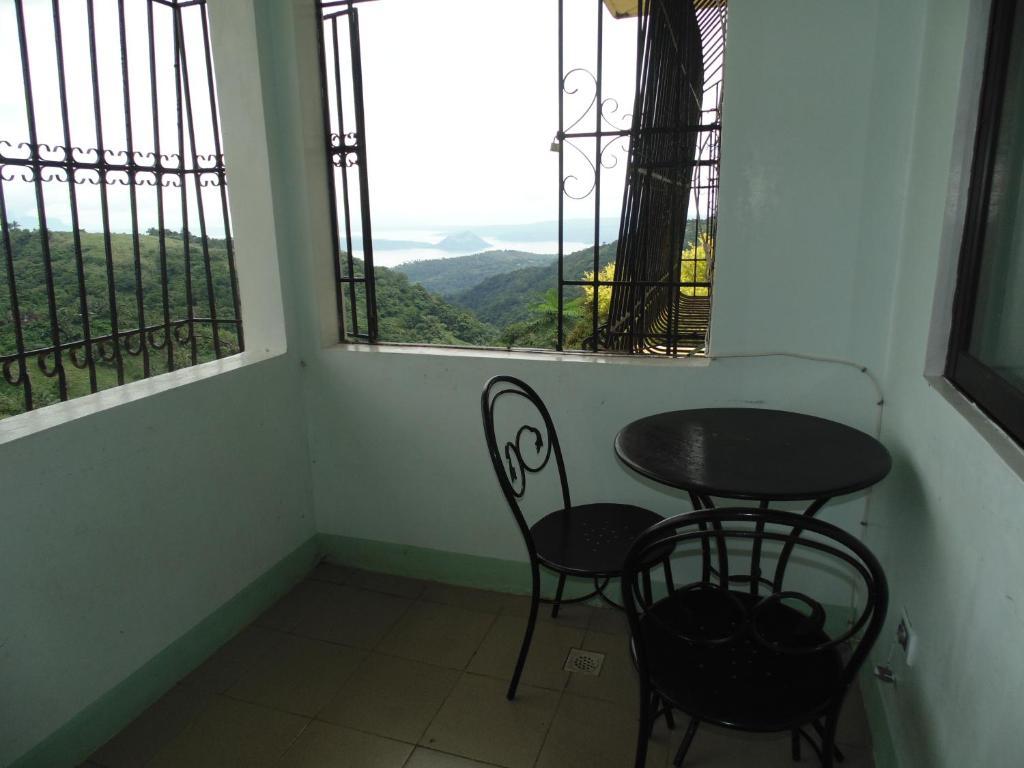 Royal Taal Inn Tagaytay City Quarto foto