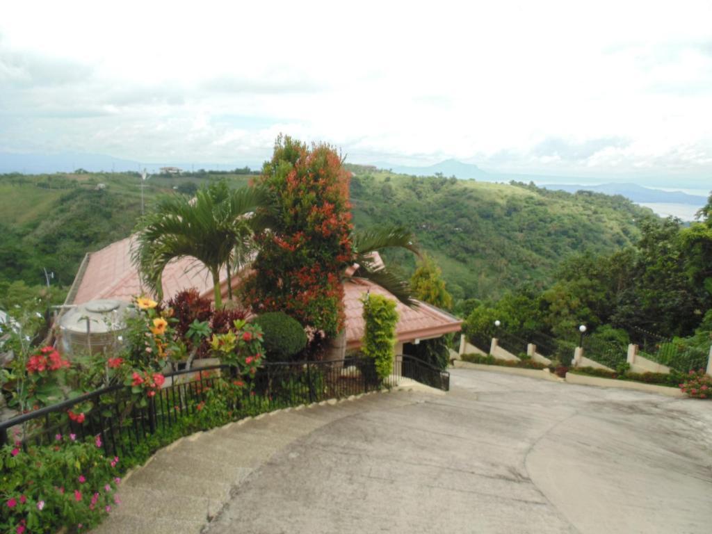 Royal Taal Inn Tagaytay City Quarto foto